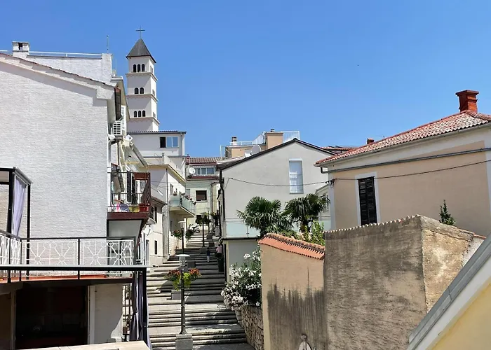 Mauro Sa Terasom Apartmán *